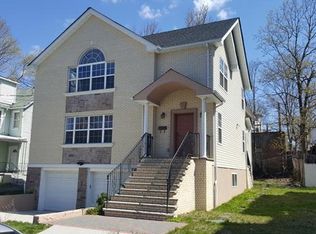 153 S 11th Ave, Mount Vernon, NY 10550