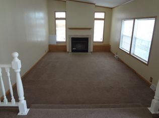 45524 Marquette Dr, Macomb, MI 48044