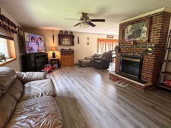 2nd image of 4583 Coal River Rd