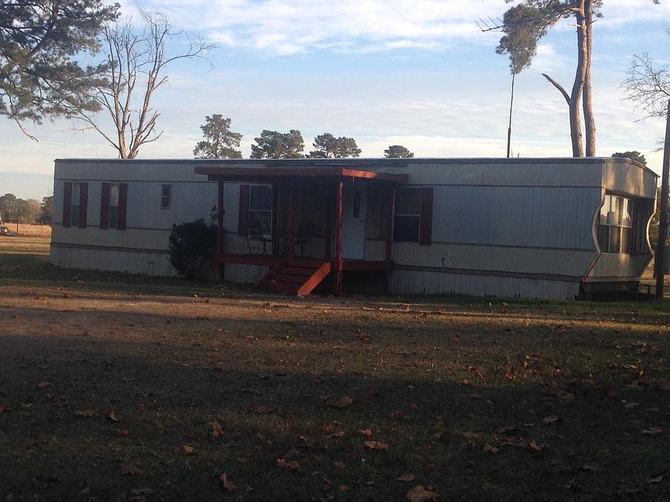 Front view from Hwy 79