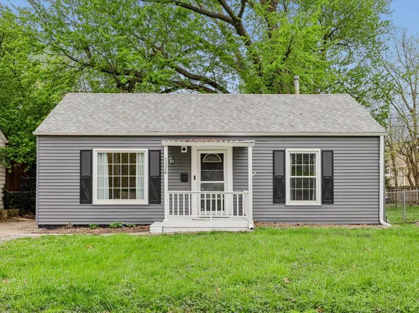 1326 57th St, Des Moines, IA 50311