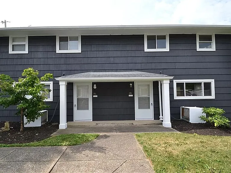 1308 Webb Rd — Photo 12