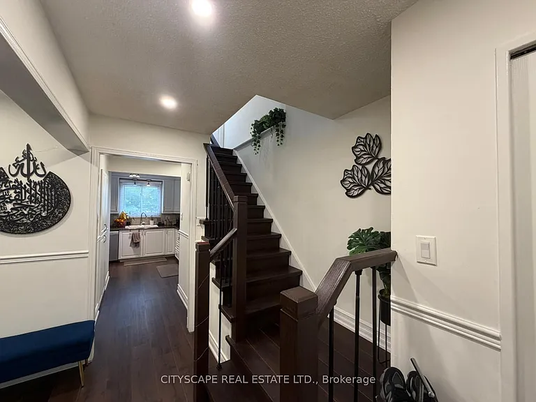 3346 Chokecherry Cres — Photo 15