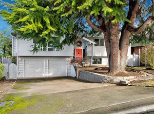806 N 31st St, Renton, WA 98056