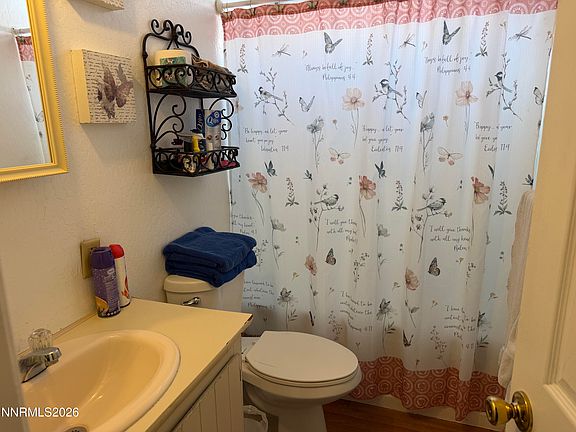 5th image of 2526 Catherine Cir