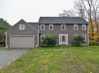 42 Oxford Rd, Charlton, MA 01507