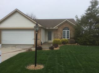 262 E Cole Rd, Fremont, OH 43420