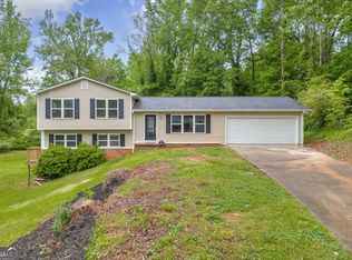 442 Cedar Ln, Toccoa, GA 30577
