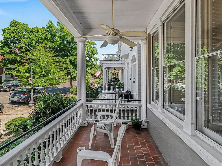 2713 W Grace St — Photo 4