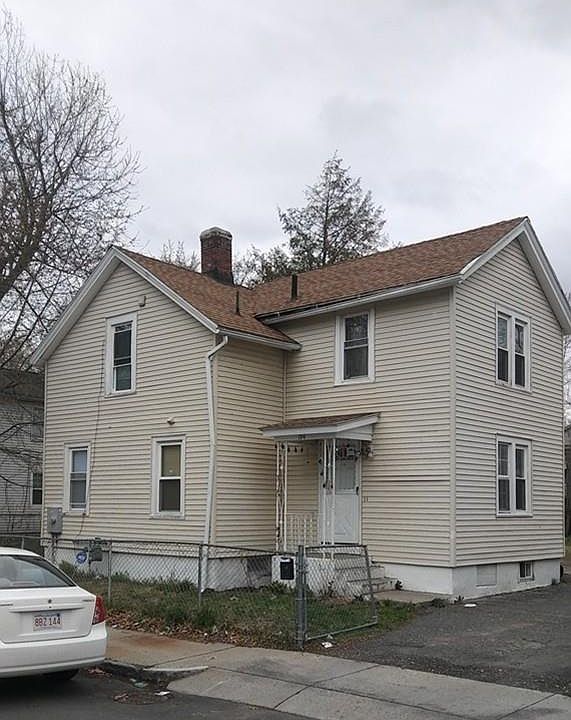 2nd image of 194 Tyler St