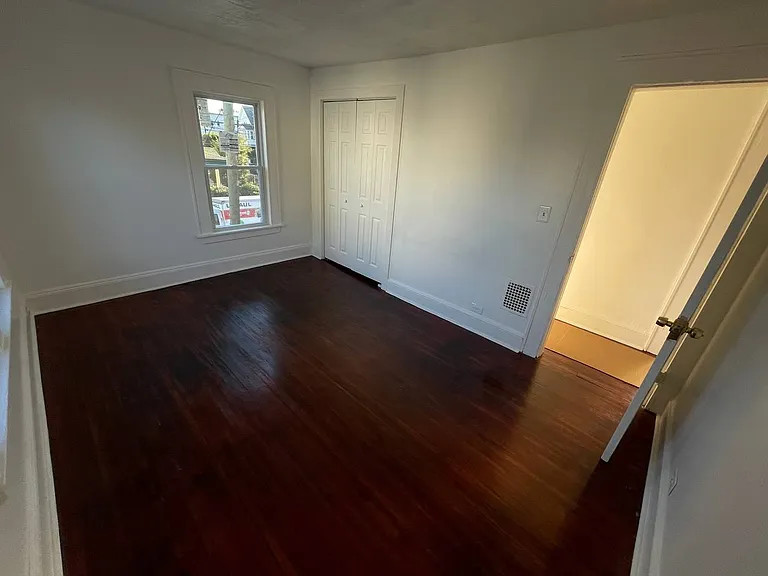 672 Brooks St #672 — Photo 15