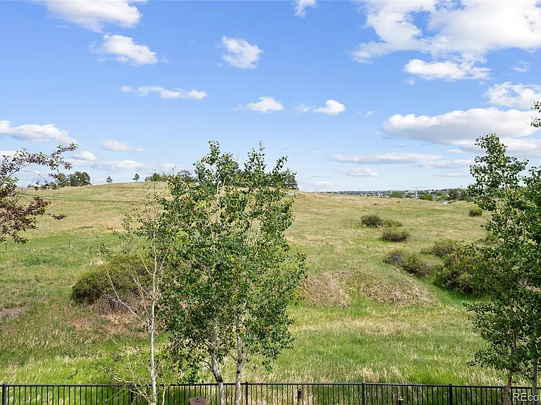 10796 Quail Creek Dr E — Photo 47