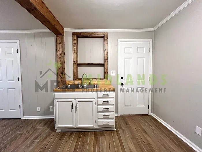 610 W Hampton Ave — Photo 17