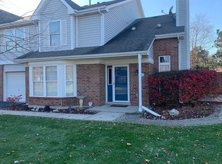 9799 Cambridge Cir, Mokena, IL 60448