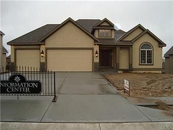 1st image of 3111 NE 91st Pl