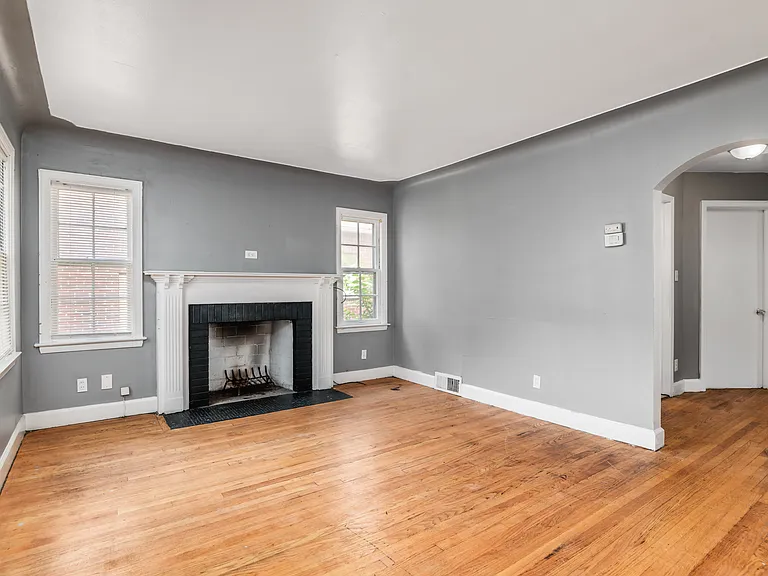 11262 Courville St — Photo 9