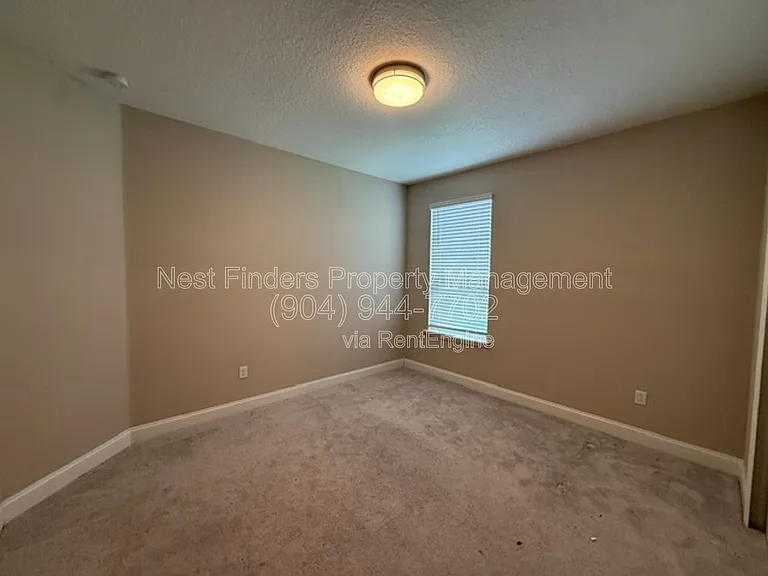 104 Silver Reef Ln — Photo 16