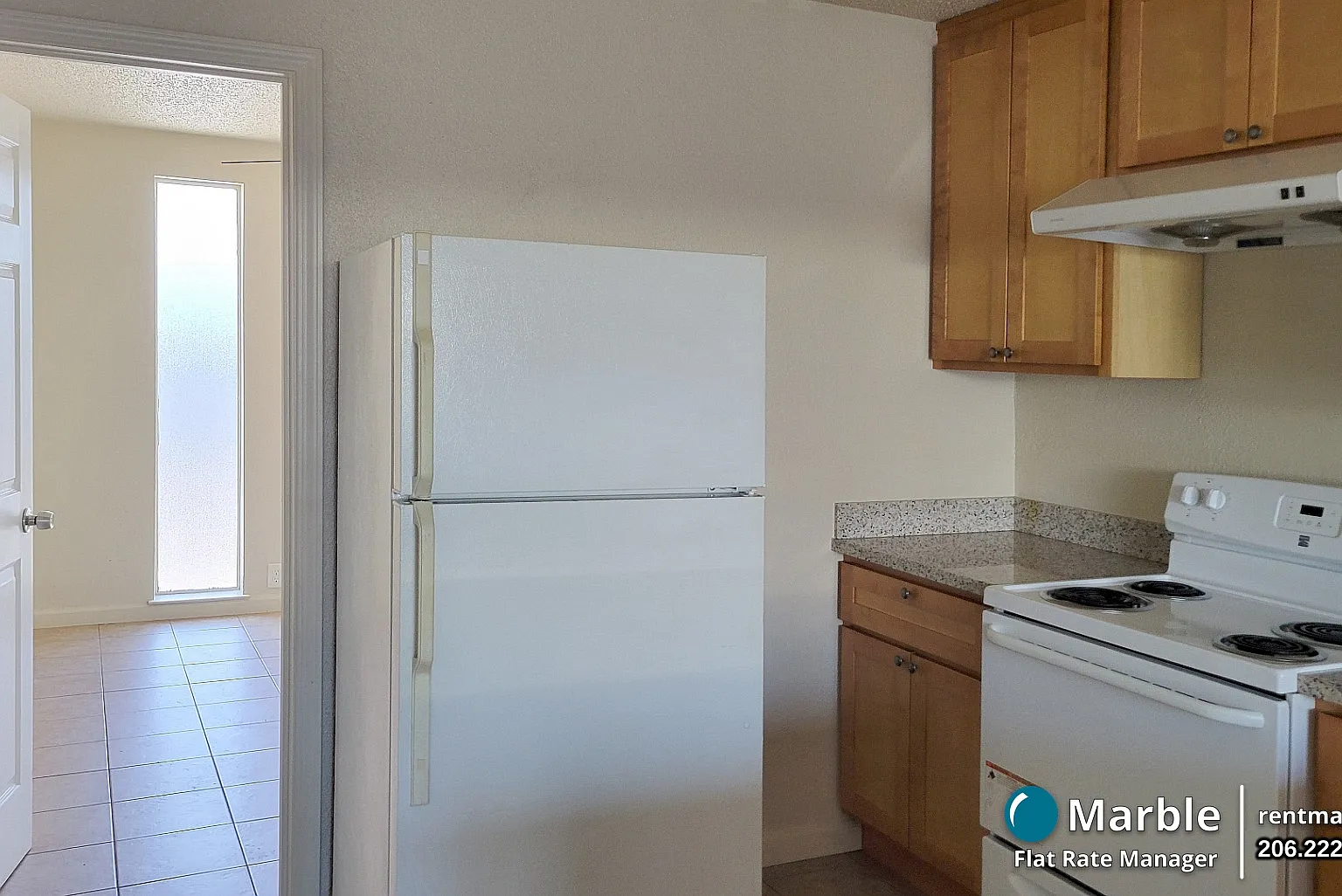 847 E Main St — Photo 4