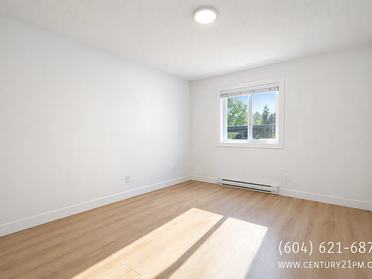 3035 Clearbrook Rd #103 — Photo 11