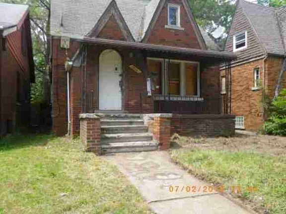 15041 Manor
