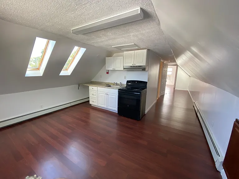 132 Cambridge Ave #2 — Photo 9
