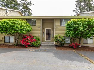 75 NW Columbia Dr APT A202, Oak Harbor, WA 98277