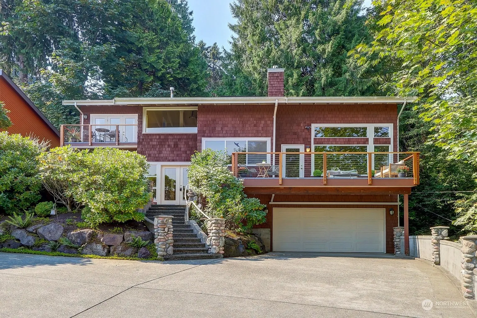 13727 42nd Avenue NE photo 1