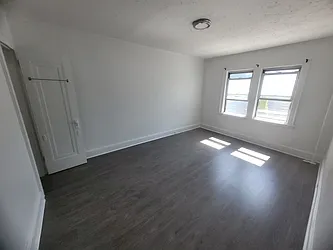 Rented by Halvatzis Realty