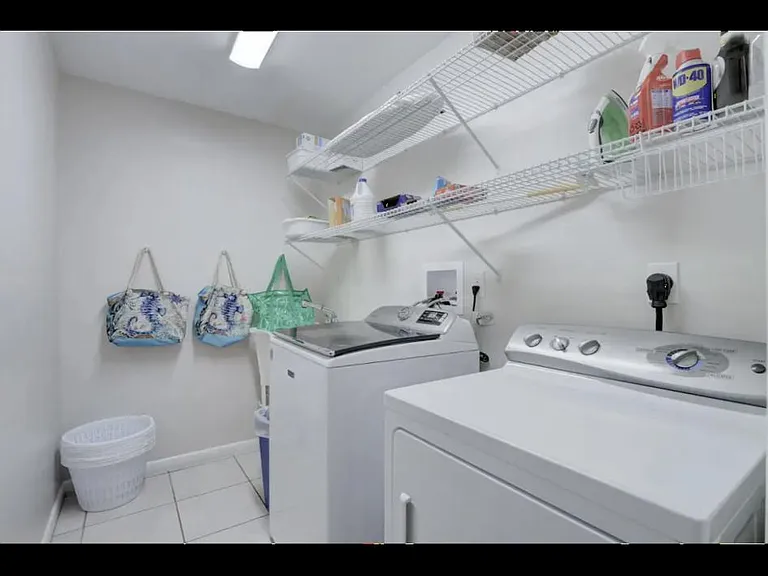 614 SE 28th Ter — Photo 19