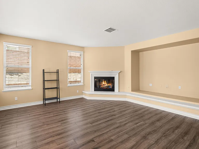 7711 Lady Banks Loop — Photo 23