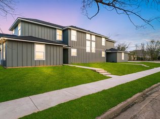 1801 S 19th St, Waco, TX 76706