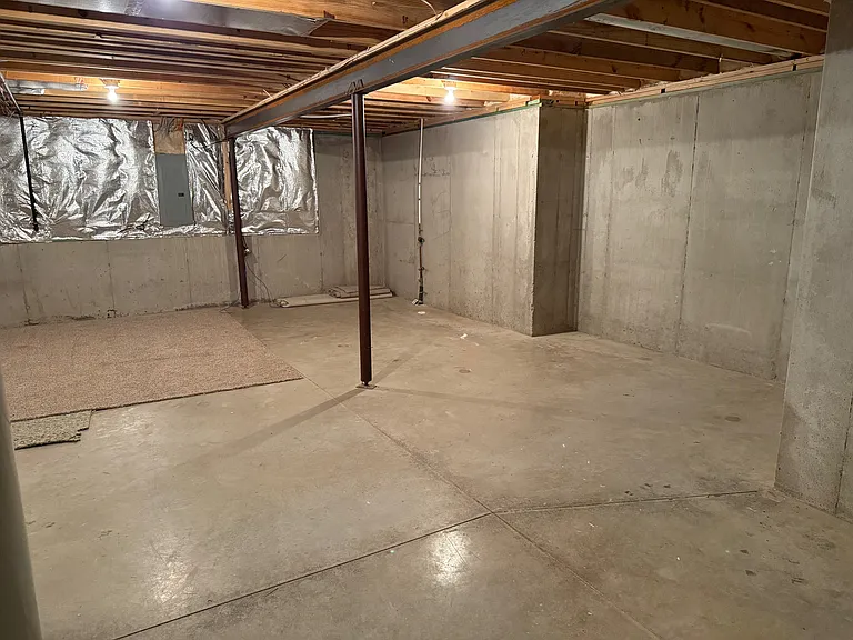 1202 Ridge Tree Ln — Photo 14