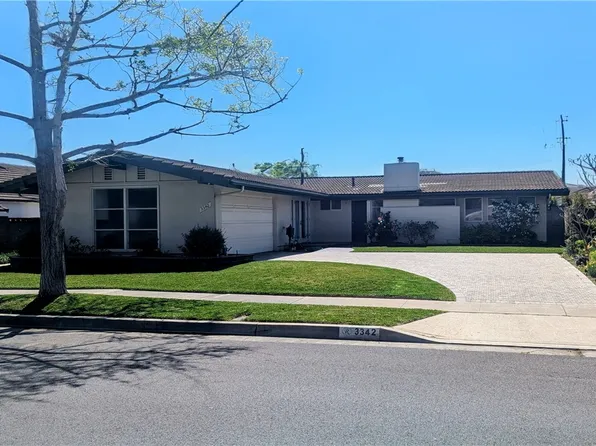 3342 Rossmoor Way, Los Alamitos, CA 90720