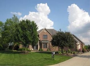 8933 Dune Creek Cv, Fort Wayne, IN 46835