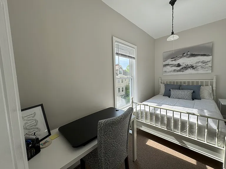 29 Ocean Ave #2 — Photo 10