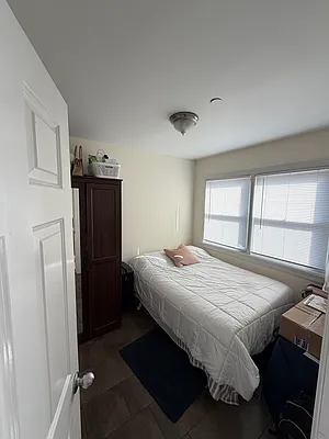 Rented by Bouklis Group | media 4