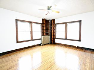 1222 S 14th St APT 4, Lincoln, NE 68502