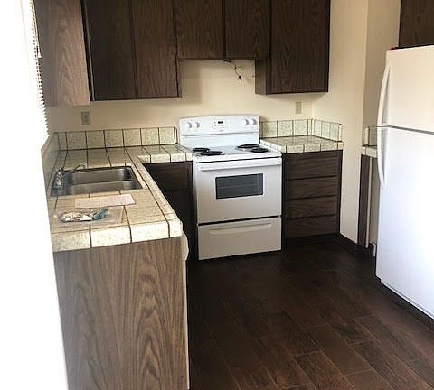 2nd image of 205 Cosky Dr #2B-1Ba-950Sqft