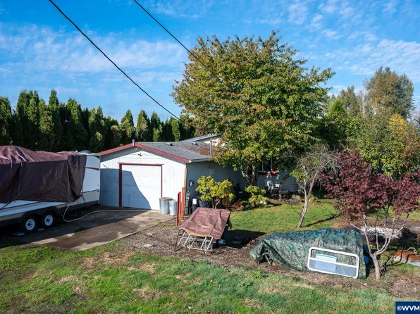 1085 3rd St, Gervais, OR 97026