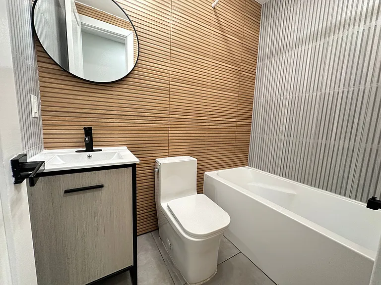 50 Jordan Ave #19E — Photo 9