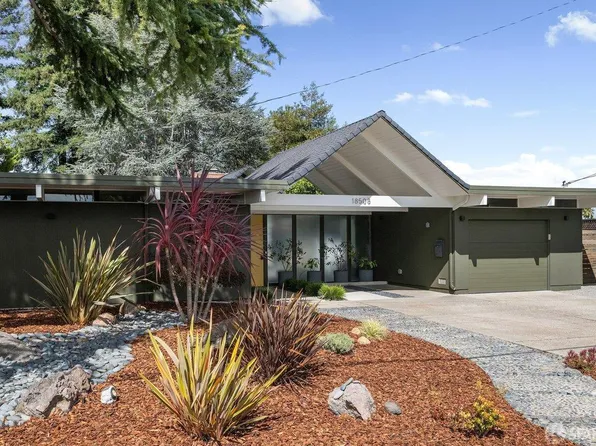 18508 Mountain Ln, Castro Valley, CA 94552
