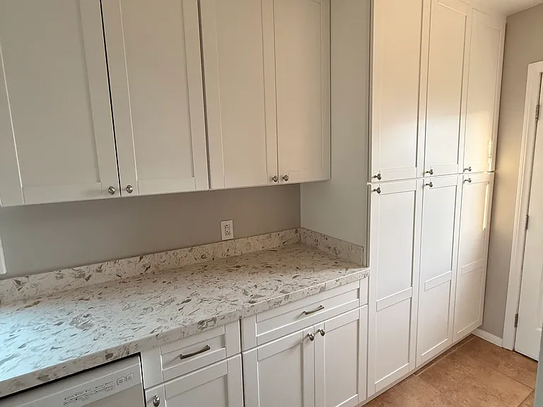 2512 Sierra St — Photo 6