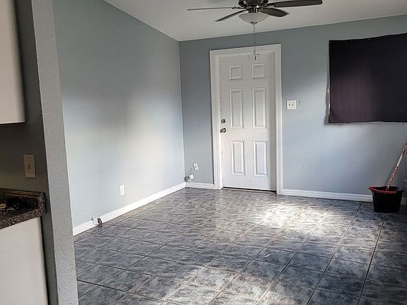 3rd image of 7213 E Emma St