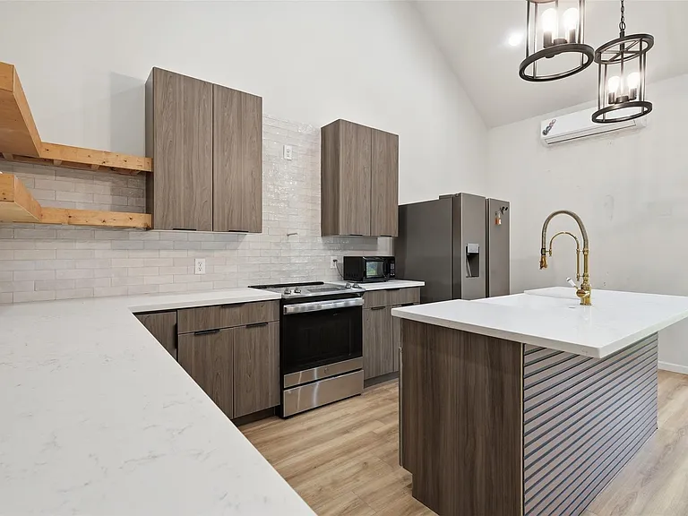 3209 Pennsylvania Rd — Photo 4
