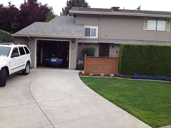 Oversized one car garage