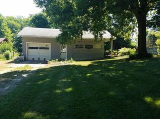 9305 Lewis Rd, Portland, MI 48875