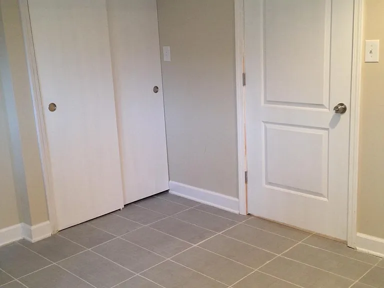 4815 N Kildare Ave #G — Photo 6