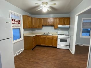 5212 State St, Riverdale, IA 52722