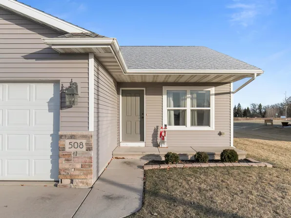 508 Coonen Dr, Combined Locks, WI 54113
