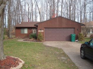8373 Findley Dr, Mentor, OH 44060